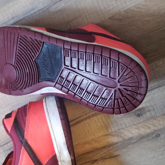 Nike sb crimson laser dunk low 11 - Picture 7 of 12